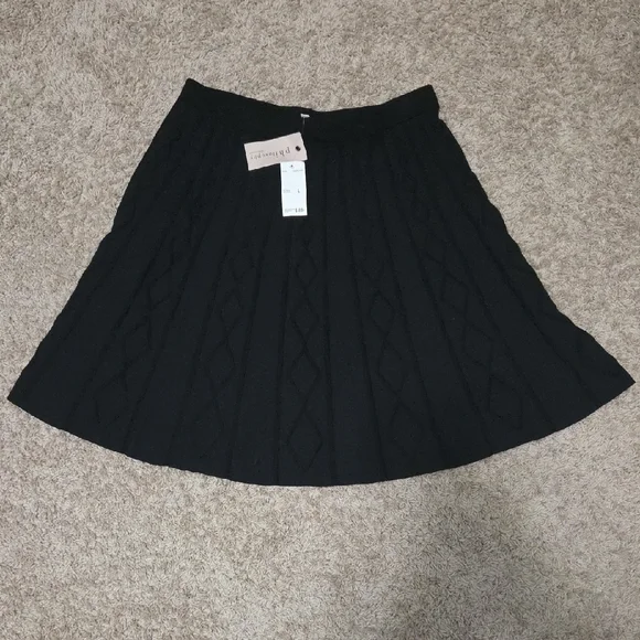 NWT Philosophy Black A-Line Skirt, Sweater Material, $58.00 - Picture 1 of 6